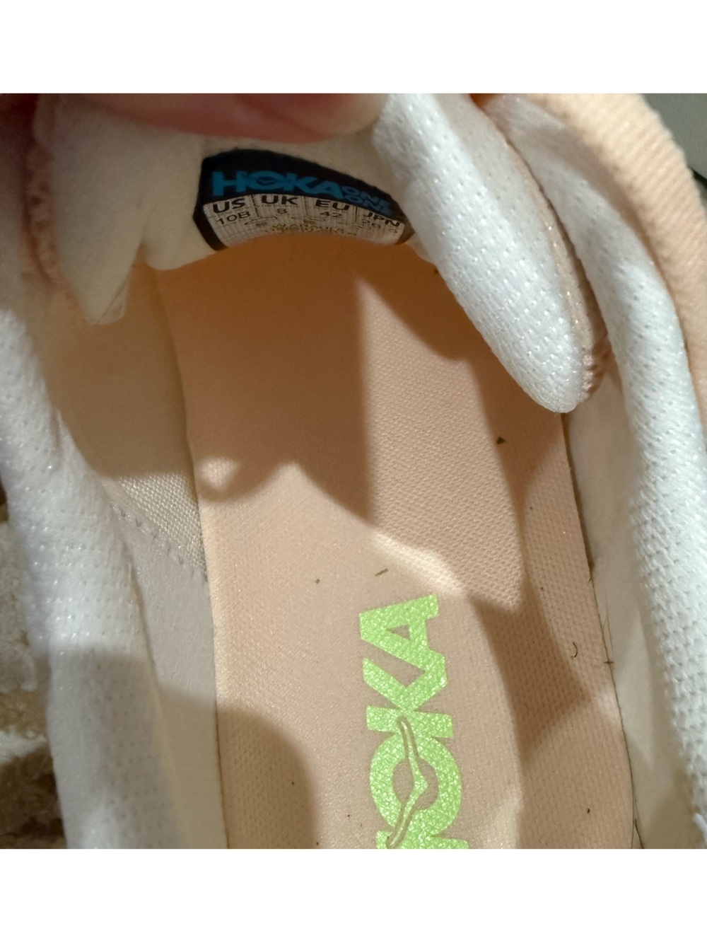 women's HOKA Arahi 8 stability sneakers size 10 vibrant alabaster and tangerine - Picture 2 of 9